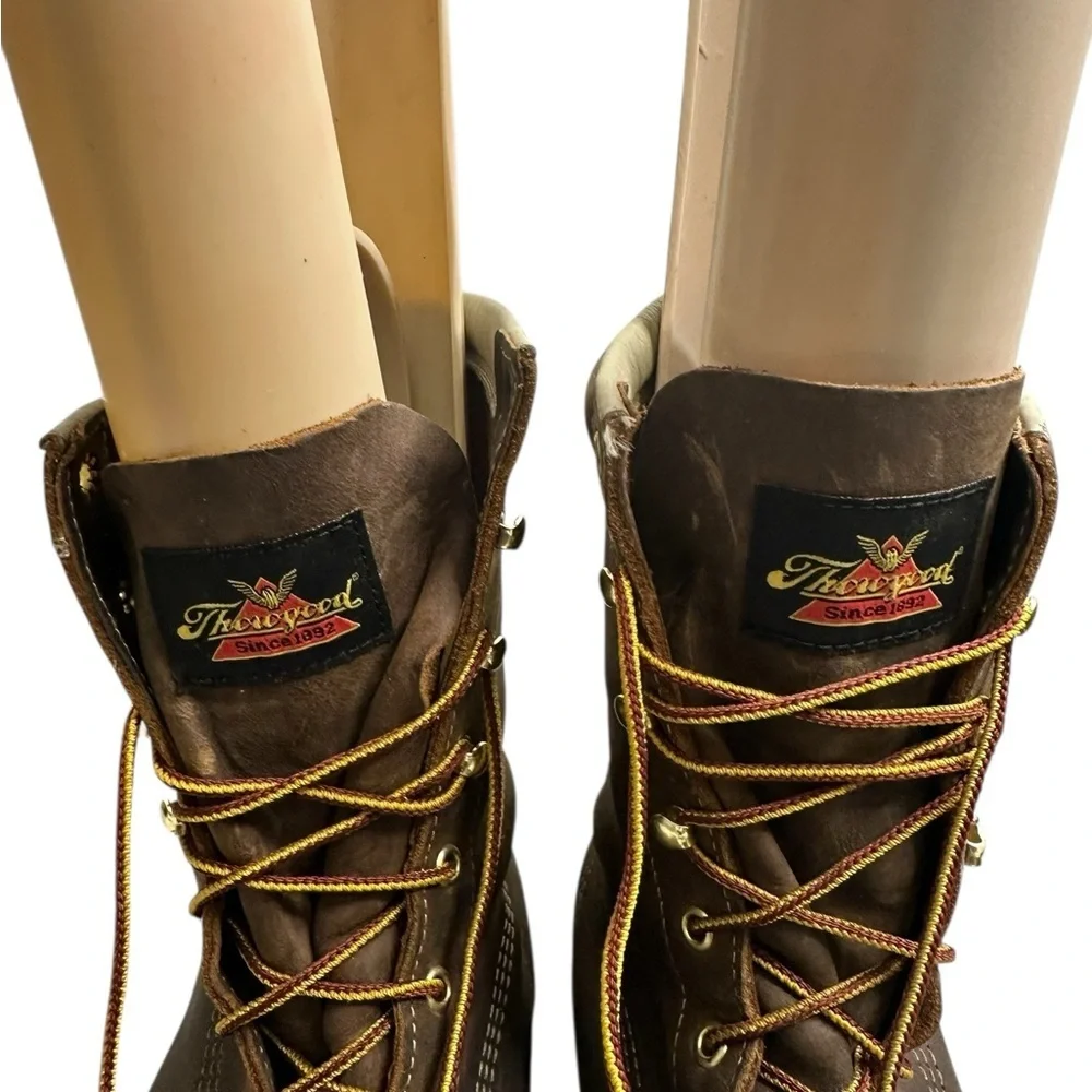 Thorogood men brown boot size 13, pre-owned